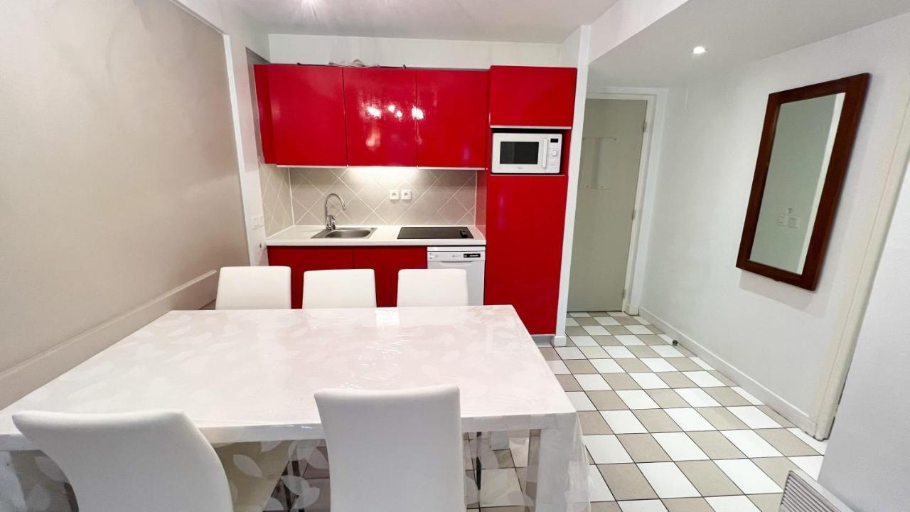 6-Person Apartment With Swimming Pool Tennis Court And Free Parking 25 勒图凯－巴黎普拉日 外观 照片