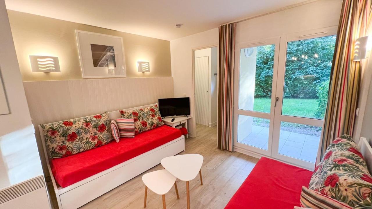6-Person Apartment With Swimming Pool Tennis Court And Free Parking 25 勒图凯－巴黎普拉日 外观 照片