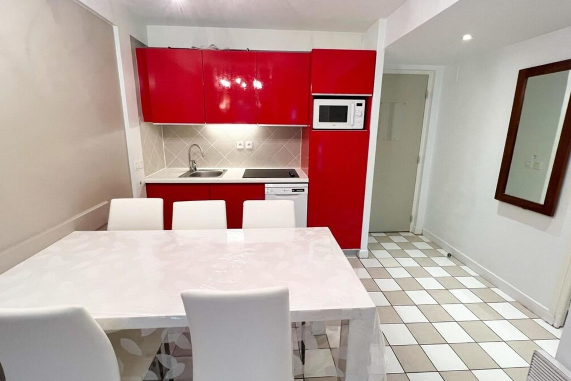 6-Person Apartment With Swimming Pool Tennis Court And Free Parking 25 勒图凯－巴黎普拉日 外观 照片
