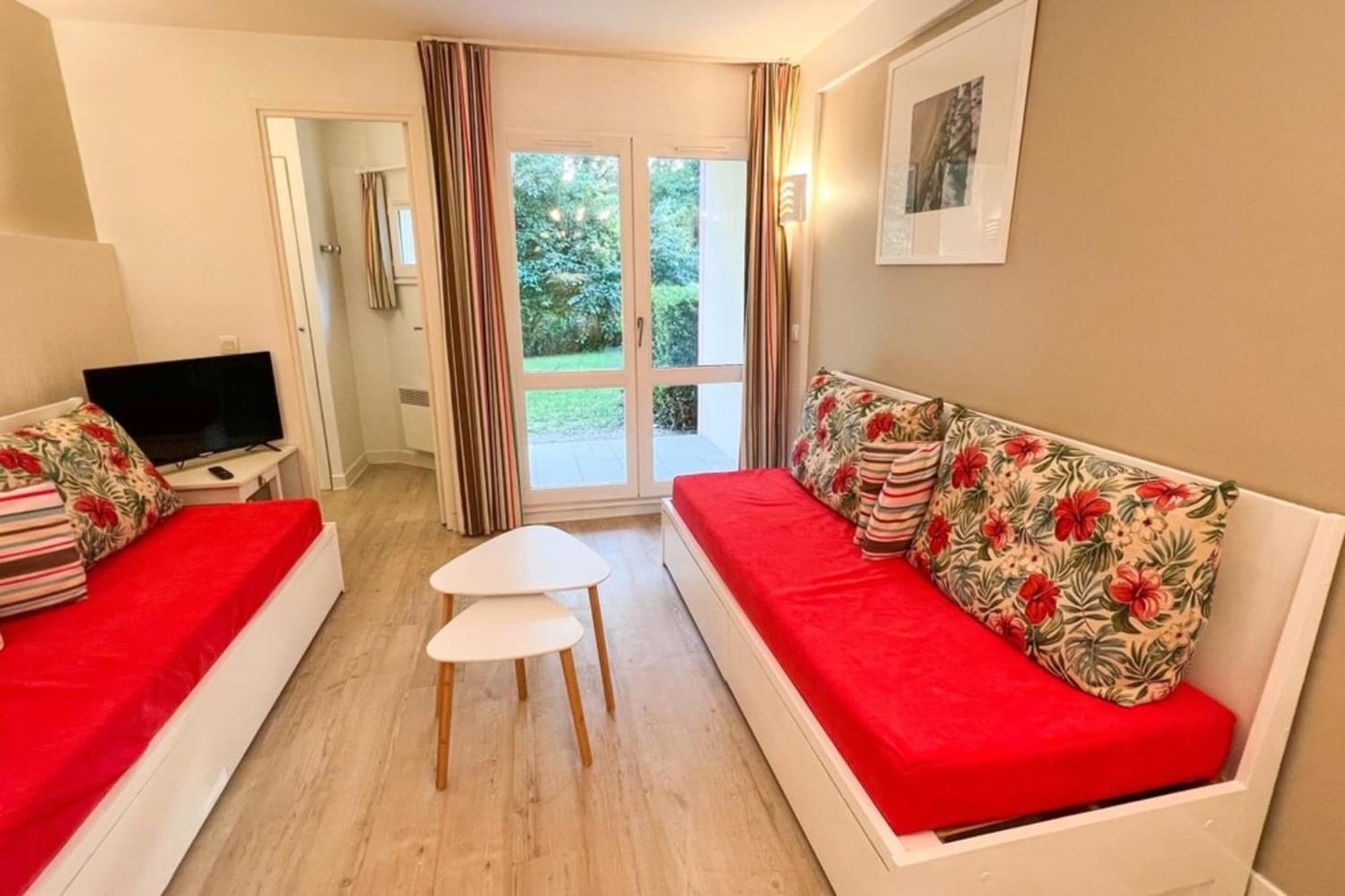 6-Person Apartment With Swimming Pool Tennis Court And Free Parking 25 勒图凯－巴黎普拉日 外观 照片